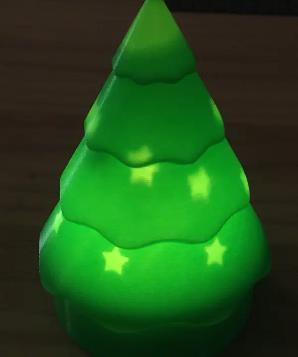 Árvore luminosa verde